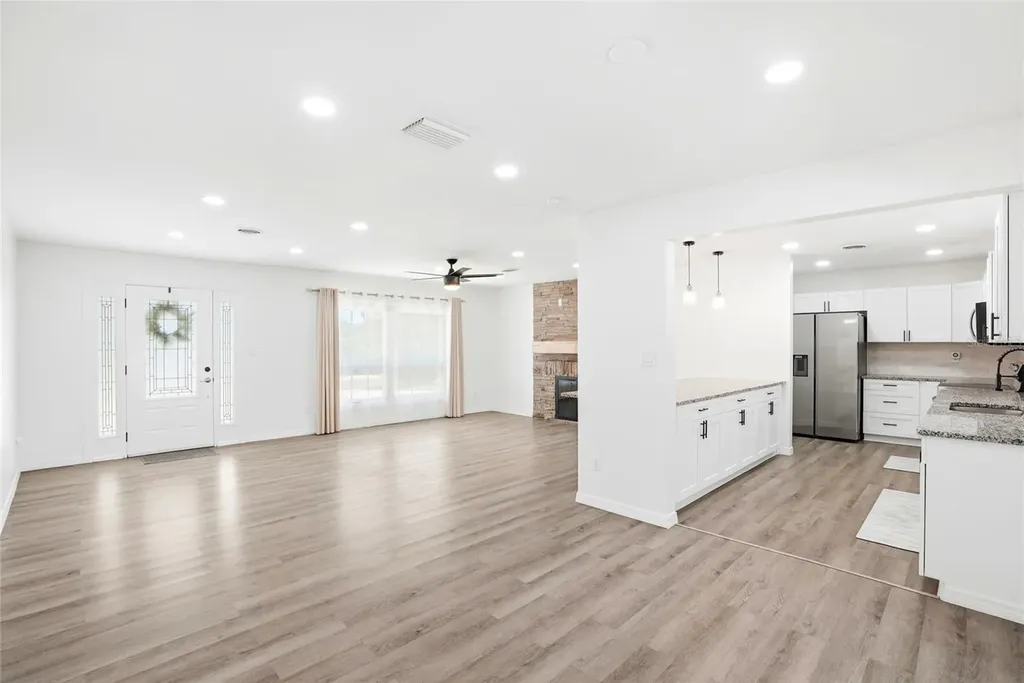 1348 Buckingham Drive Clearwater FL 33756