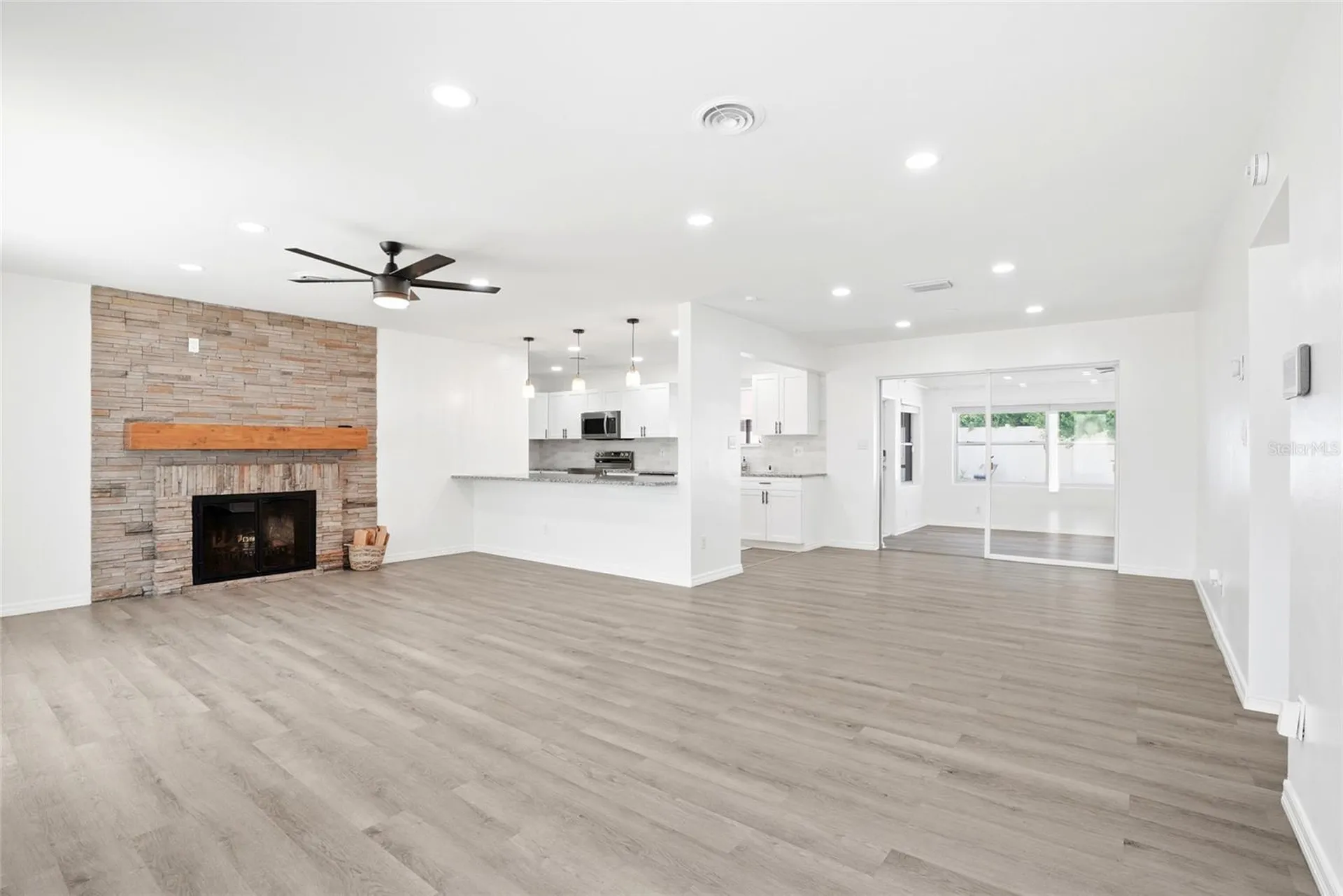 1348 Buckingham Drive Clearwater FL 33756