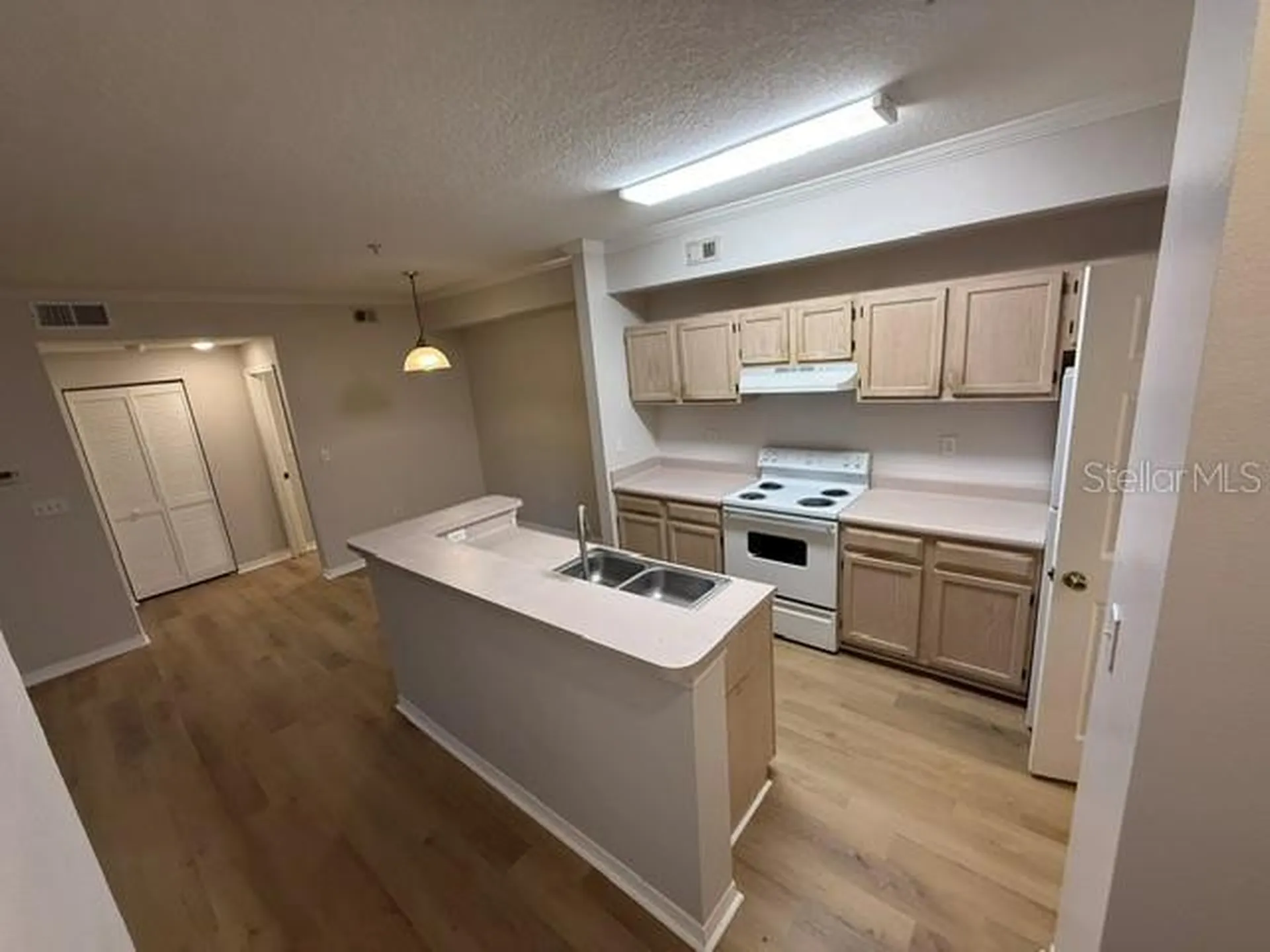 5608 Pinnacle Heights Circle Tampa FL 33624