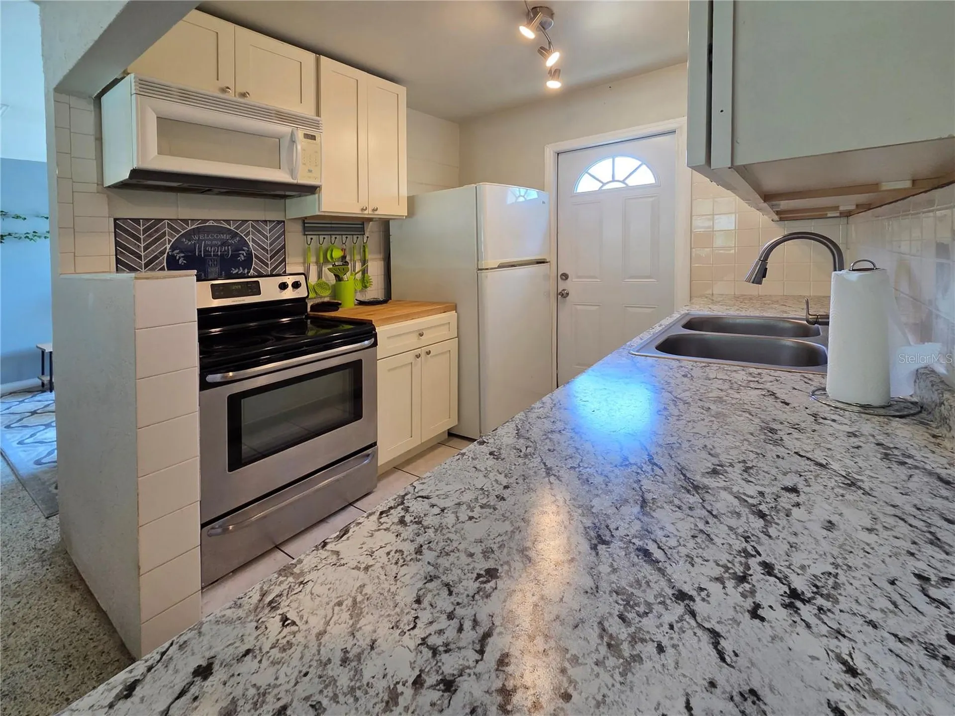 436 57th St Petersburg FL 33710