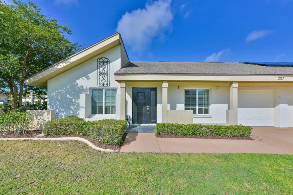 207 Islip Way Sun City Center FL 33573