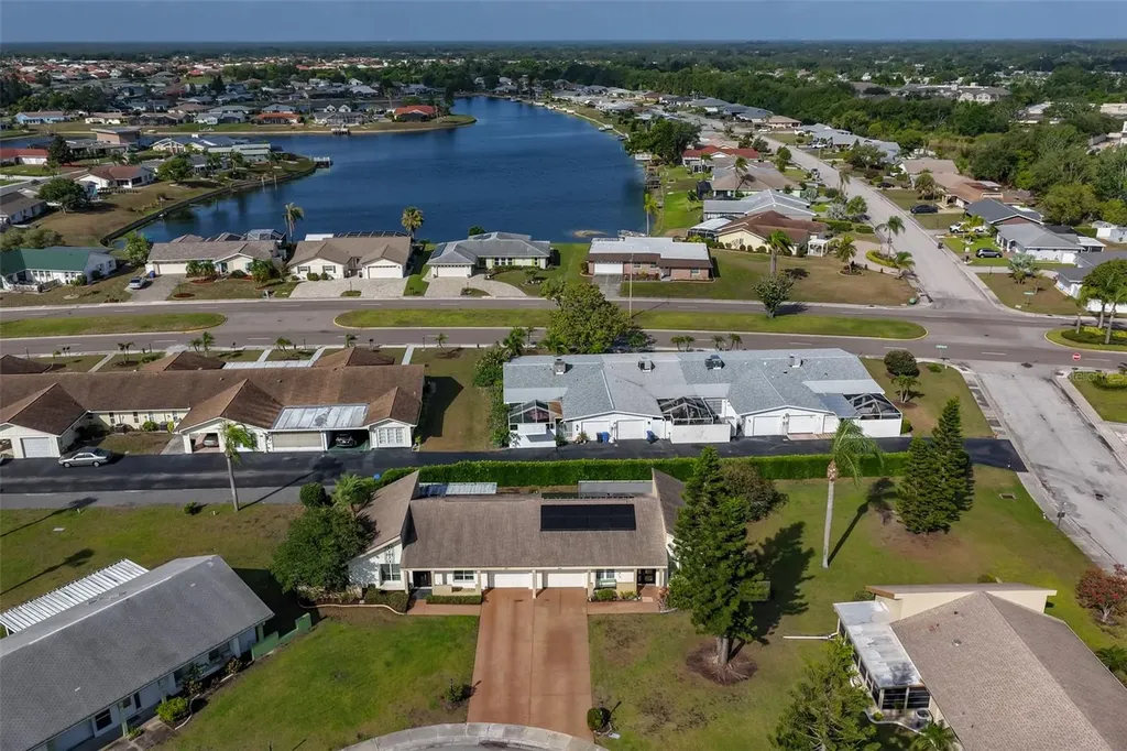 207 Islip Way Sun City Center FL 33573