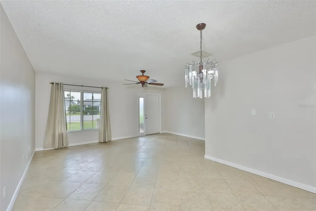 207 Islip Way Sun City Center FL 33573