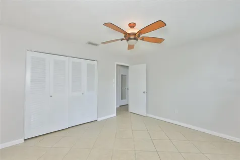 207 Islip Way Sun City Center FL 33573
