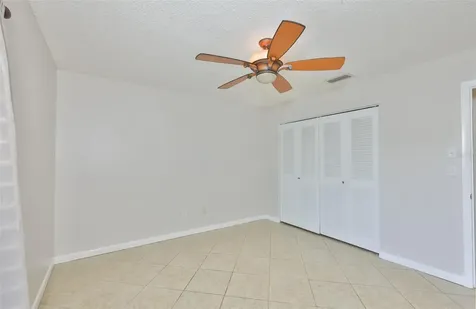 207 Islip Way Sun City Center FL 33573