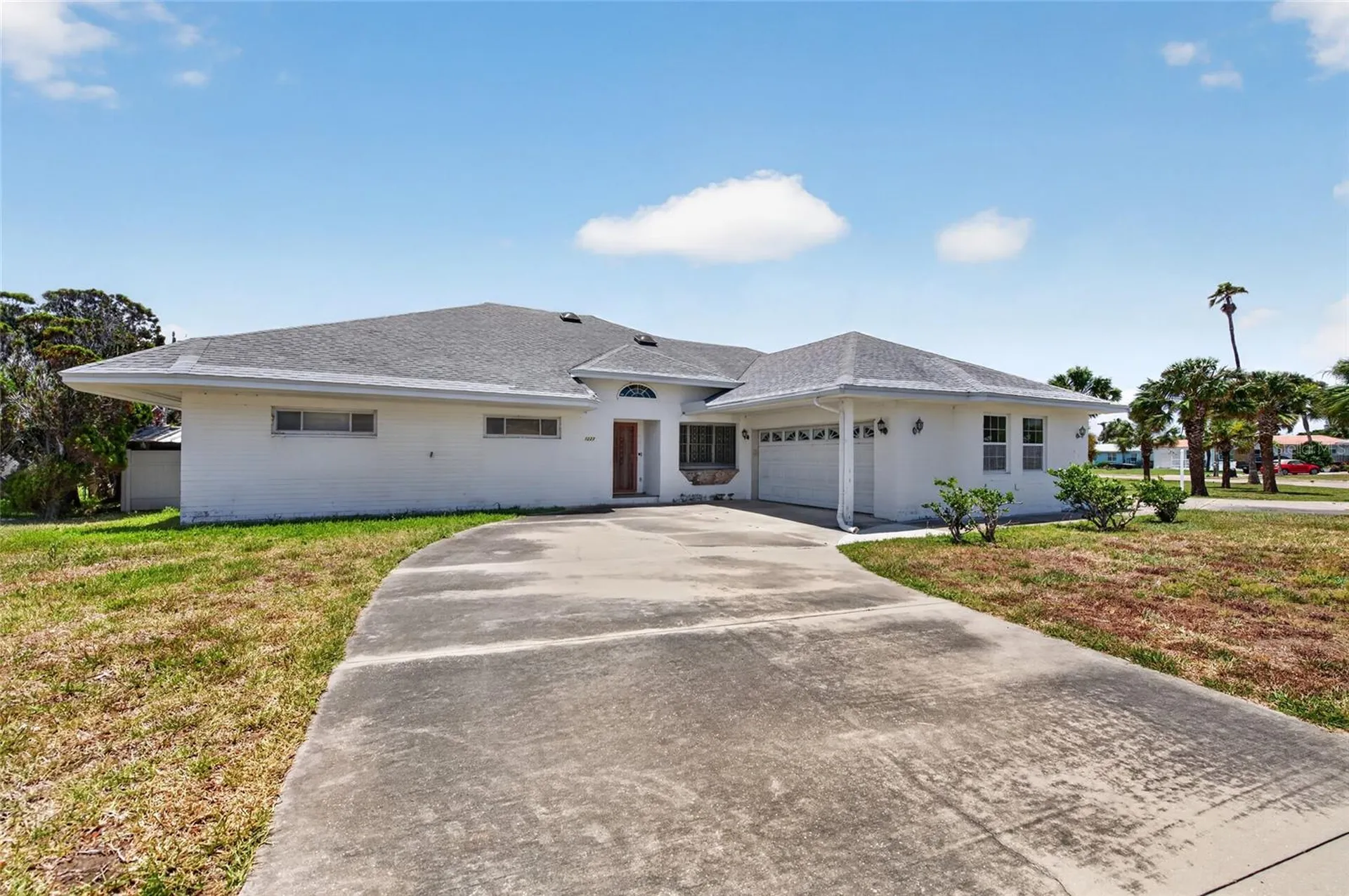 1227 Bel Aire Drive Daytona Beach FL 32118