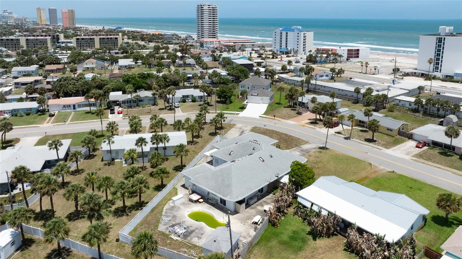 1227 Bel Aire Drive Daytona Beach FL 32118
