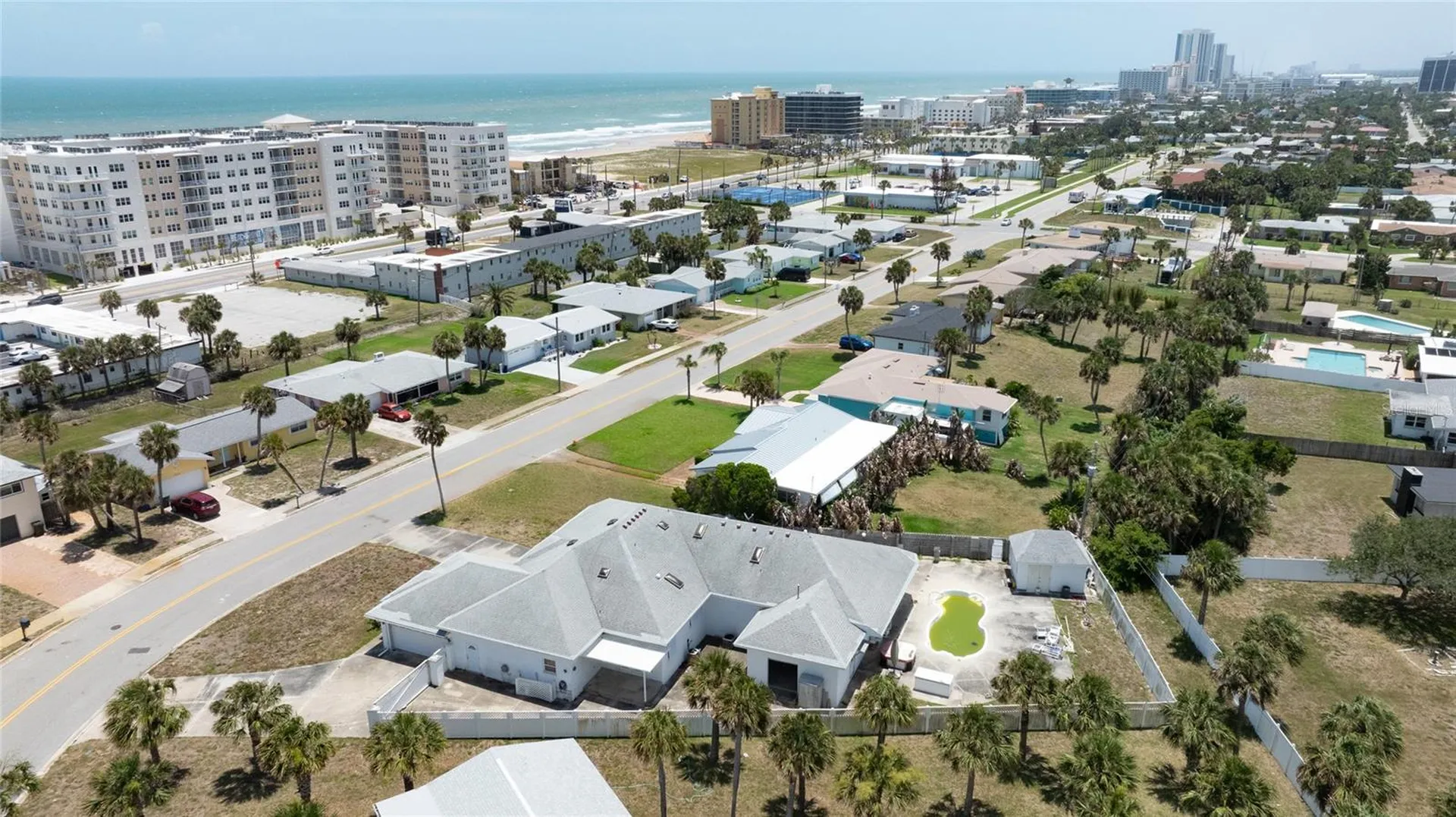 1227 Bel Aire Drive Daytona Beach FL 32118