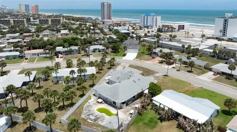 1227 Bel Aire Drive Daytona Beach FL 32118