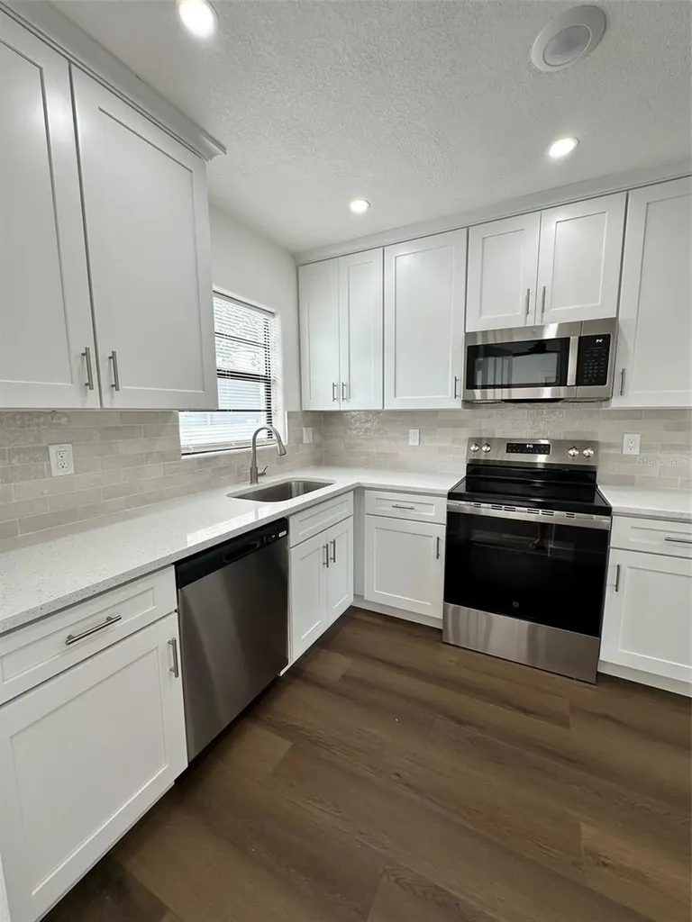 2001 30th Street S St Petersburg FL 33712