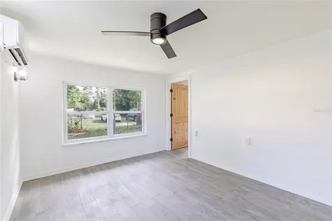 7020 Scott Avenue Mount Dora FL 32757