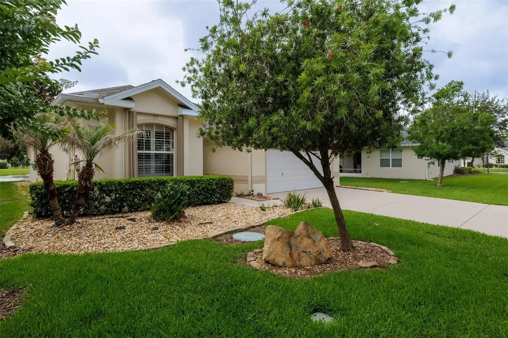 61 Raintree Circle Palm Coast FL 32164