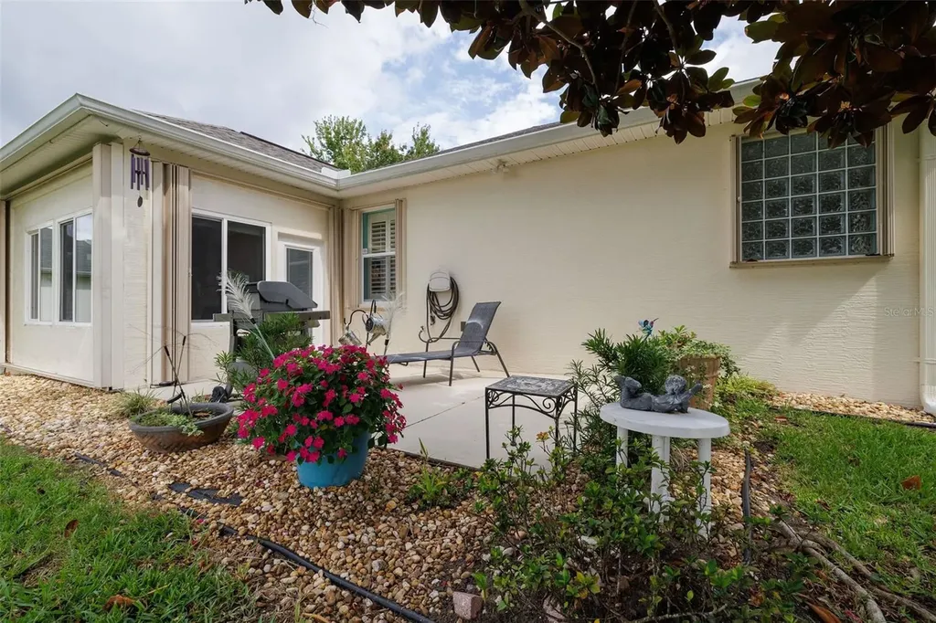 61 Raintree Circle Palm Coast FL 32164