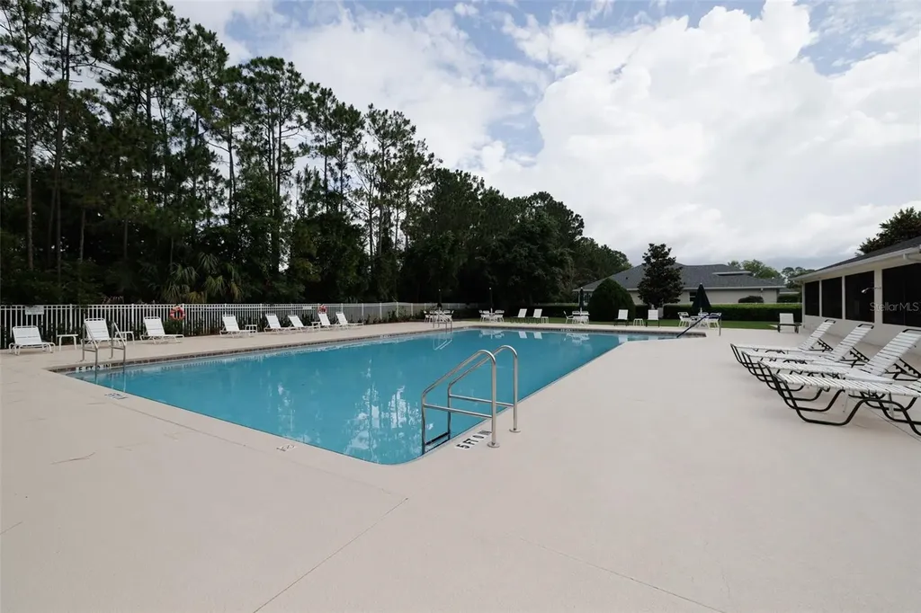 61 Raintree Circle Palm Coast FL 32164