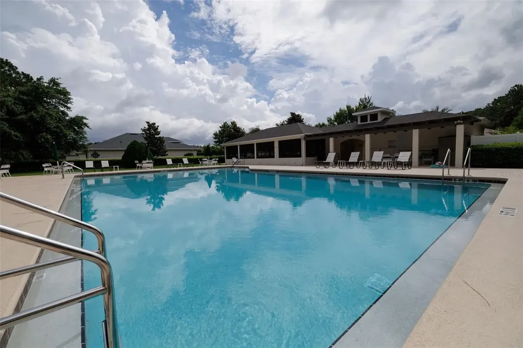 61 Raintree Circle Palm Coast FL 32164