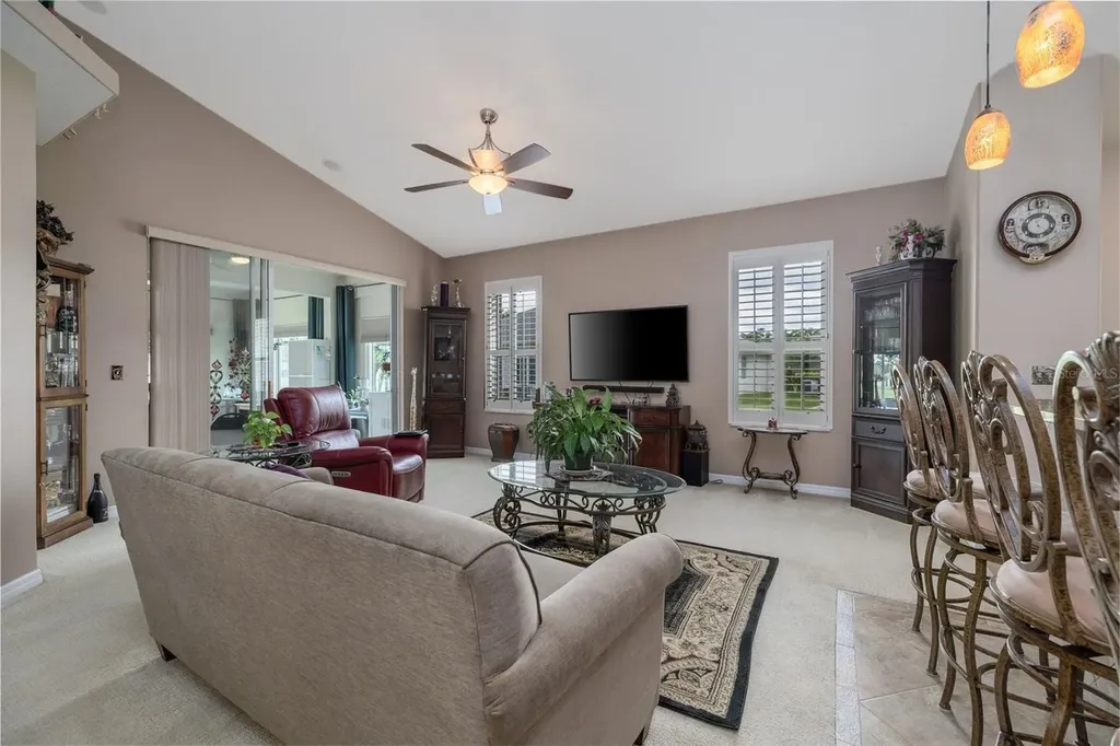 61 Raintree Circle Palm Coast FL 32164