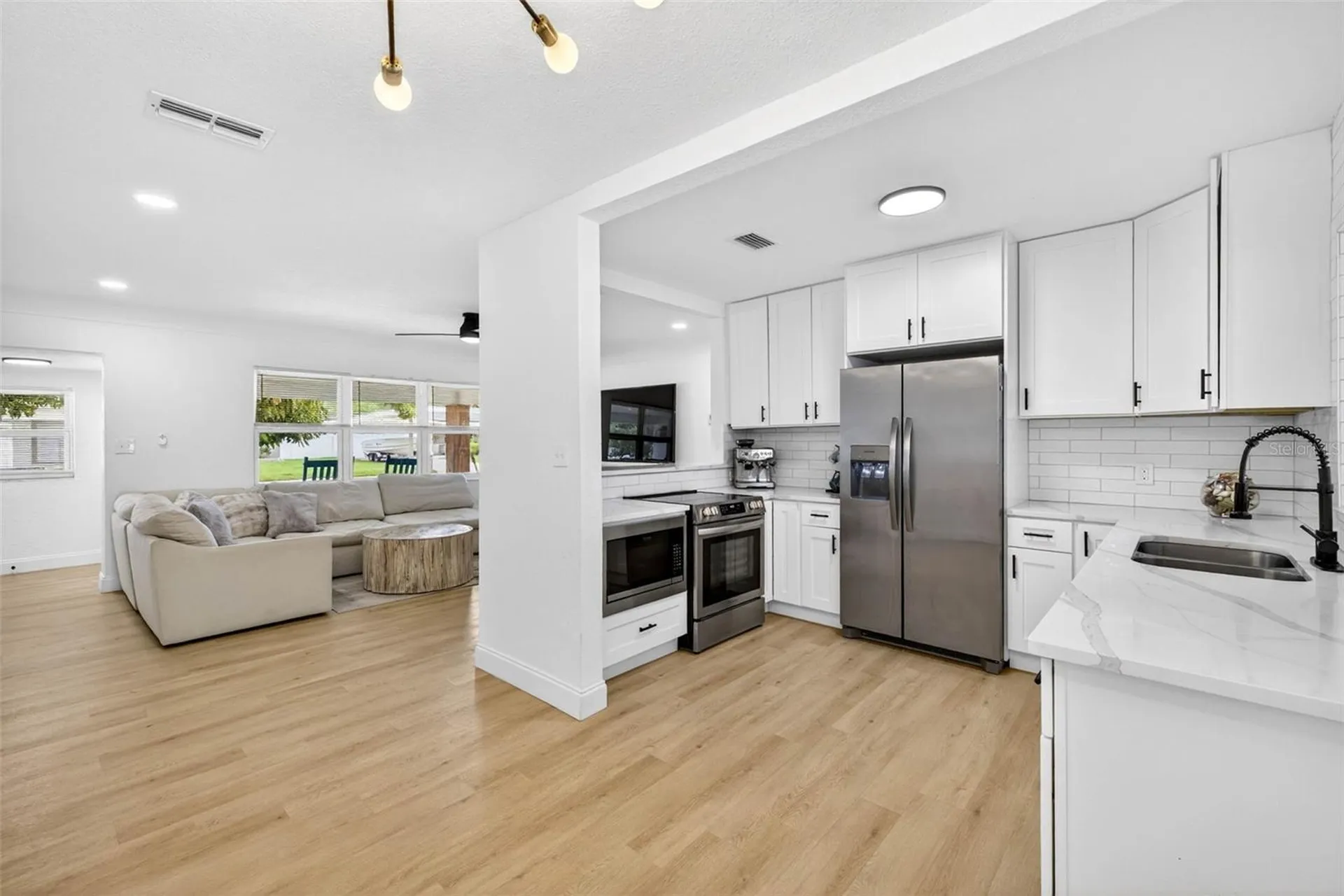 9836 52nd Terrace N St Petersburg FL 33708