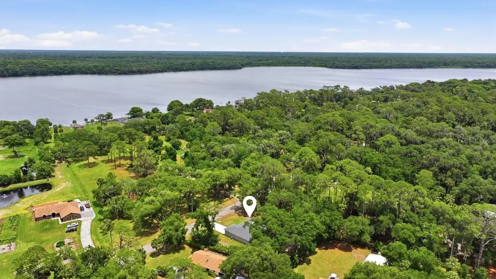 2030 Hontoon Road Deland FL 32720
