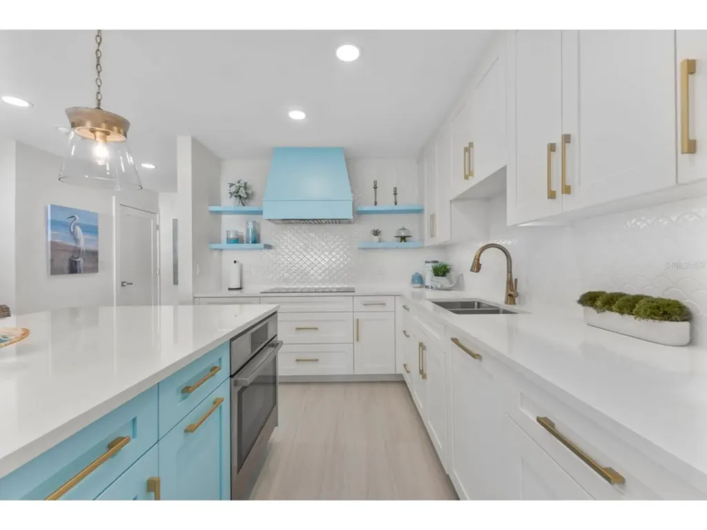 1750 Benjamin Franklin Drive Sarasota FL 34236