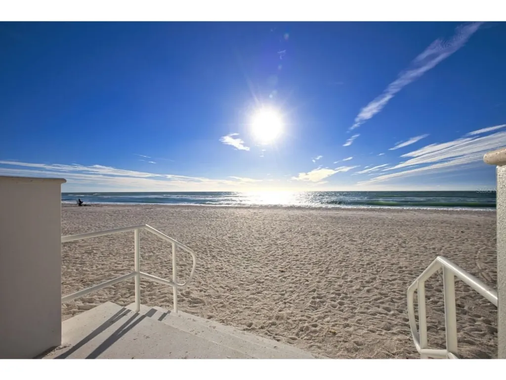 1750 Benjamin Franklin Drive Sarasota FL 34236
