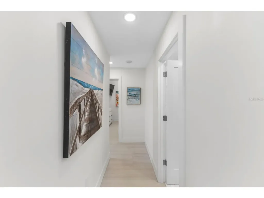 1750 Benjamin Franklin Drive Sarasota FL 34236