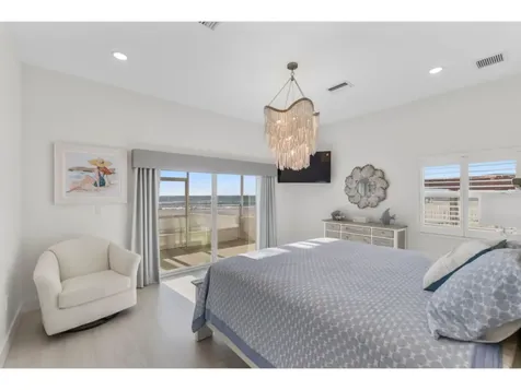 1750 Benjamin Franklin Drive Sarasota FL 34236