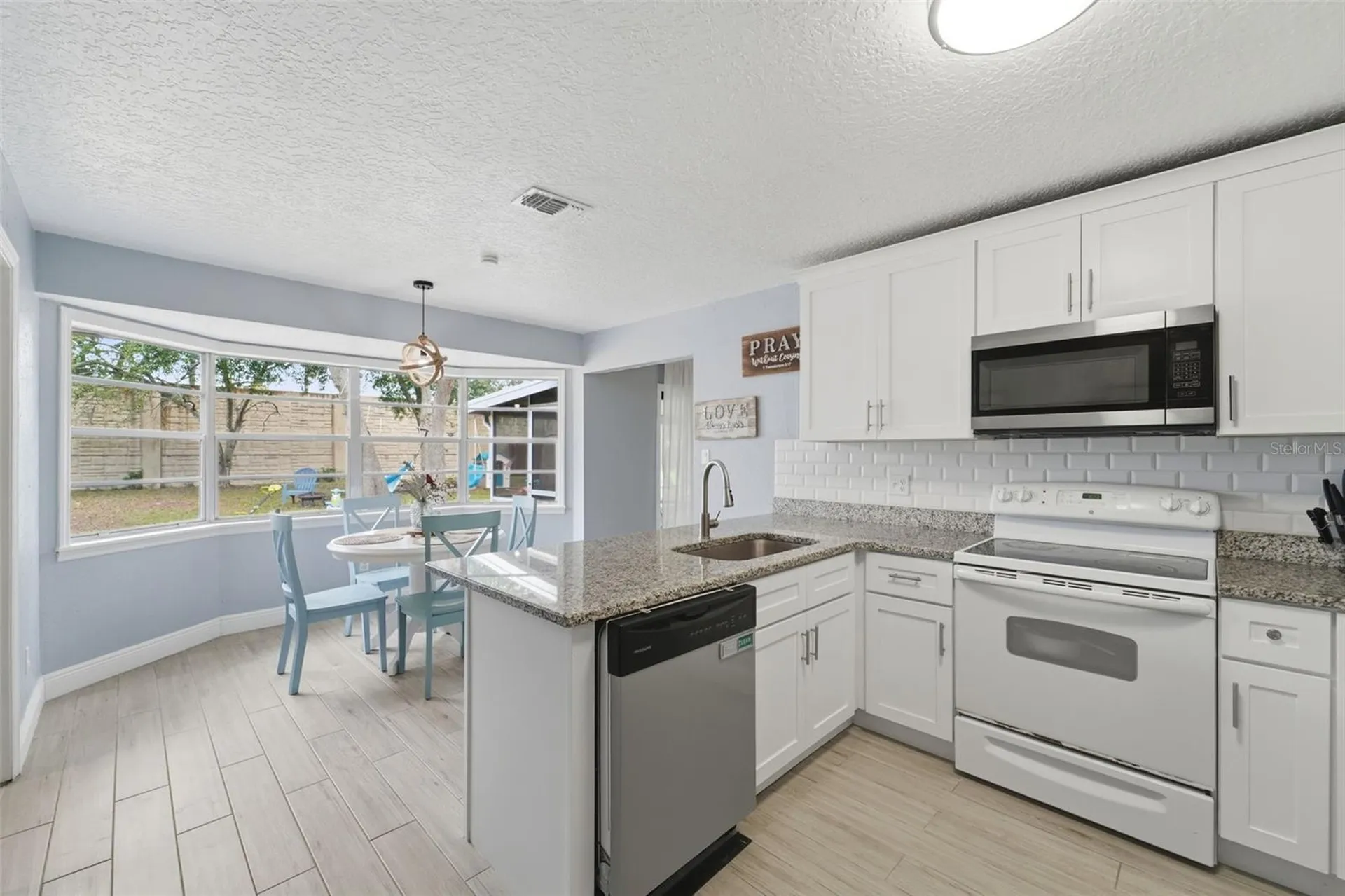 1248 W Embassy Drive Deltona FL 32725
