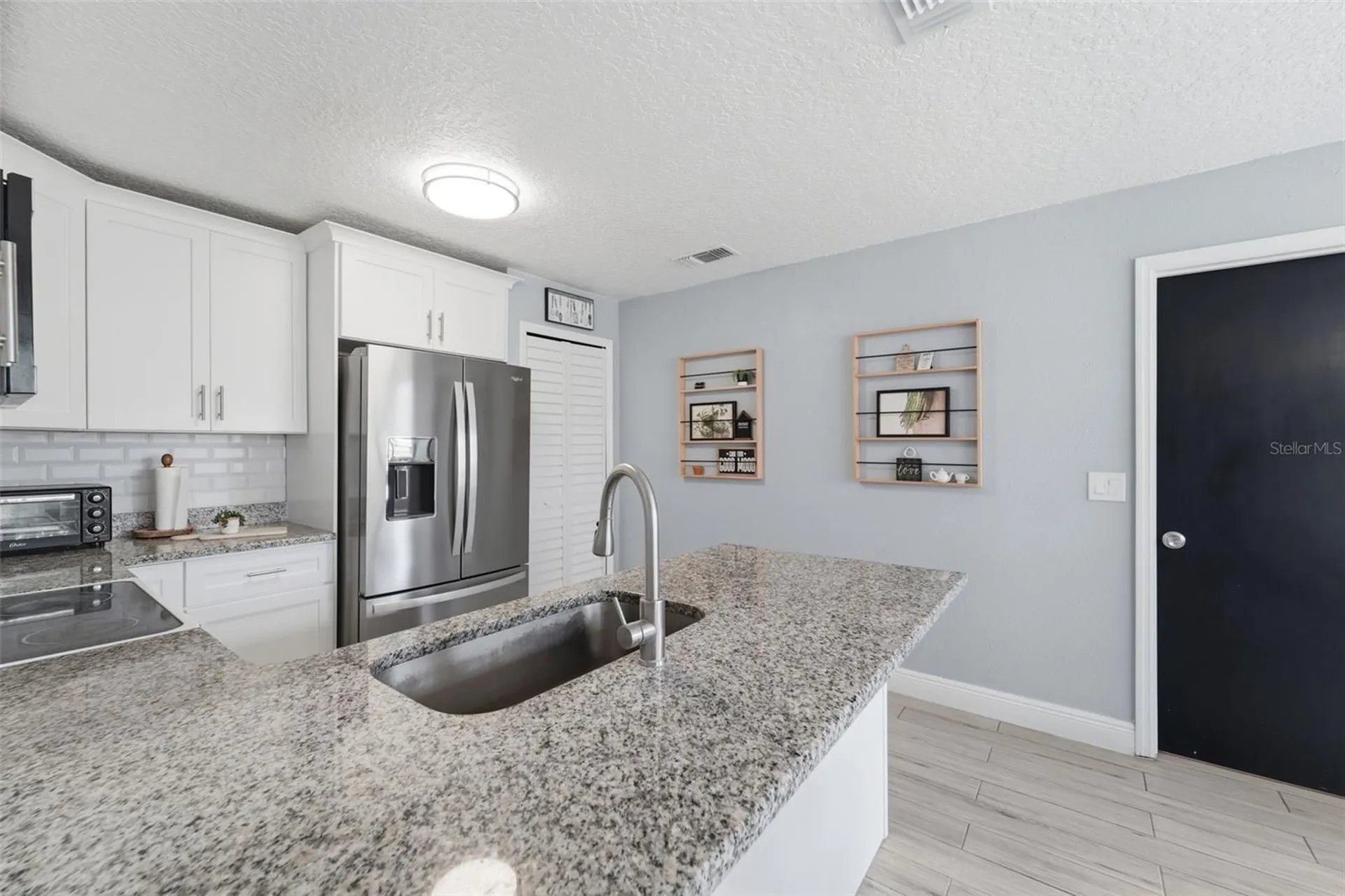 1248 W Embassy Drive Deltona FL 32725