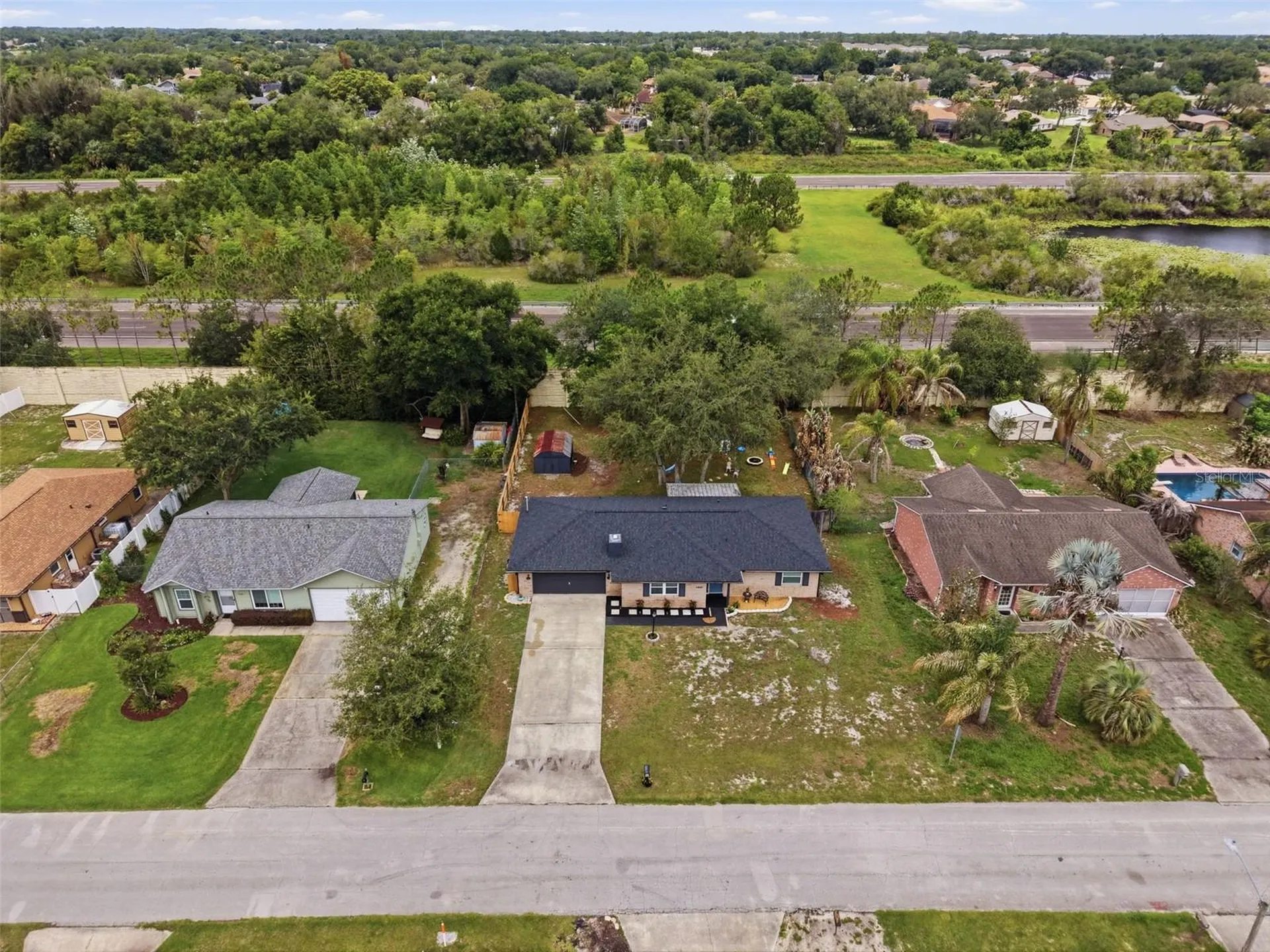 1248 W Embassy Drive Deltona FL 32725