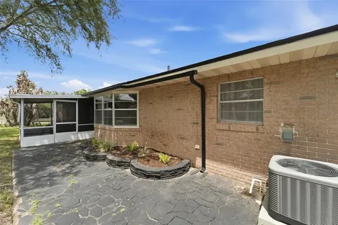 1248 W Embassy Drive Deltona FL 32725