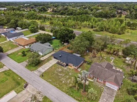 1248 W Embassy Drive Deltona FL 32725