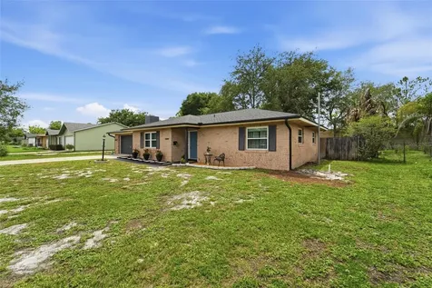 1248 W Embassy Drive Deltona FL 32725