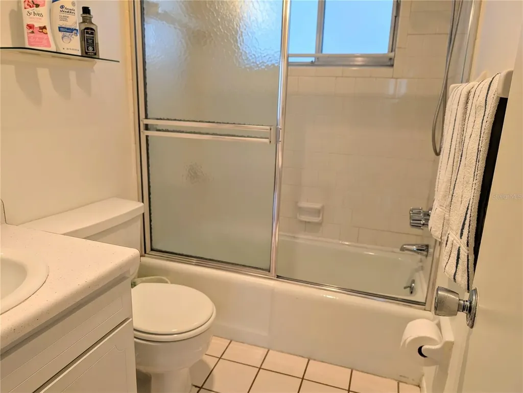 2547 60th Avenue W Bradenton FL 34207