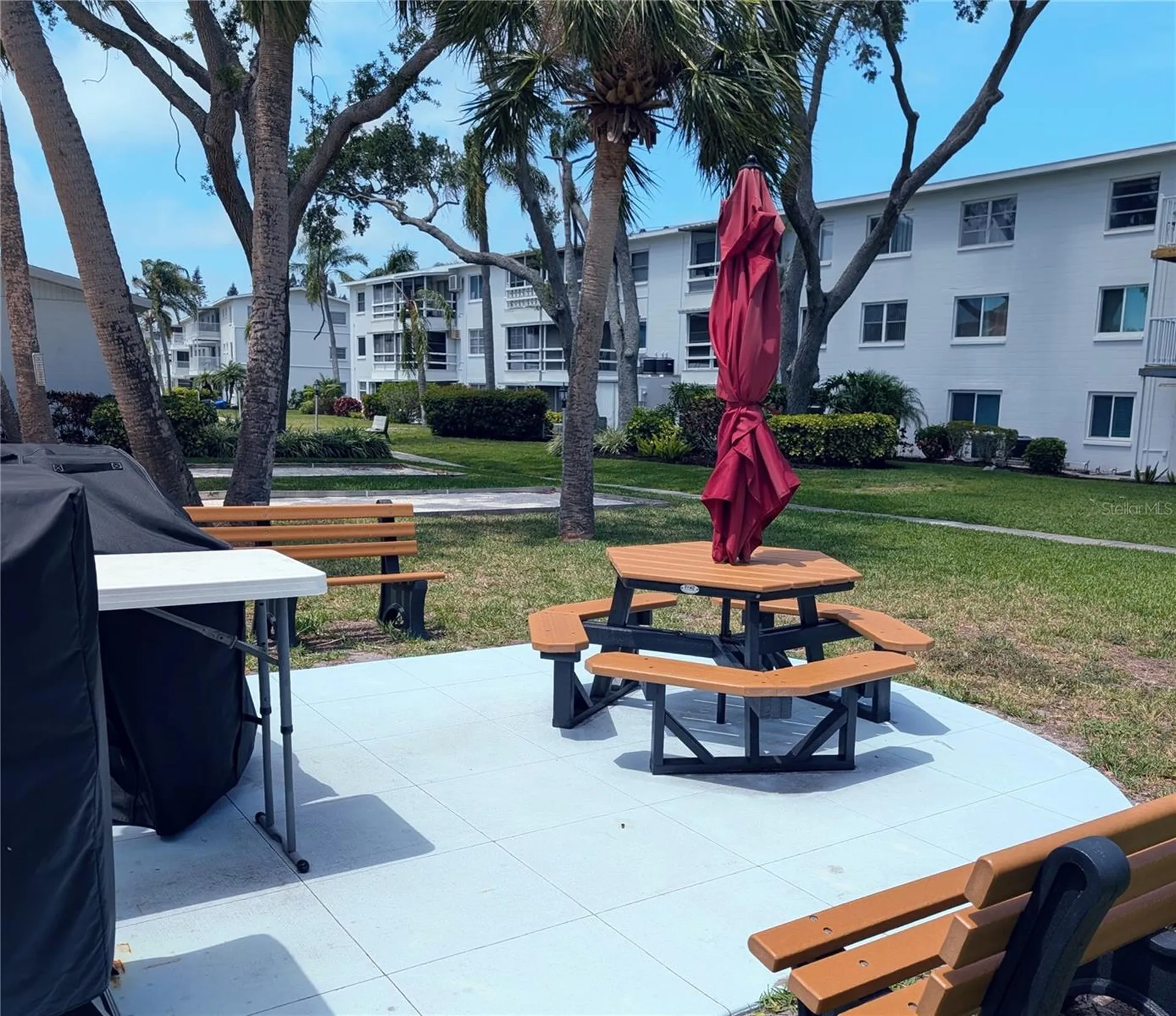 2547 60th Avenue W Bradenton FL 34207