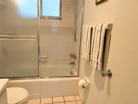 2547 60th Avenue W Bradenton FL 34207