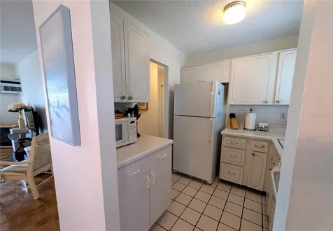 2547 60th Avenue W Bradenton FL 34207