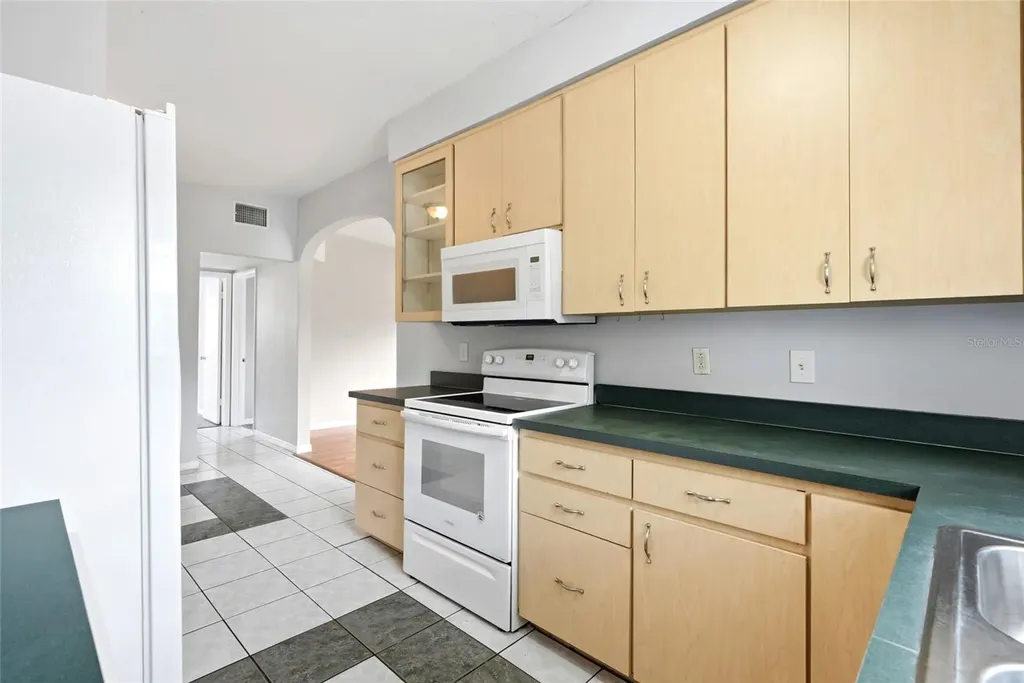 5405 10th Avenue S Gulfport FL 33707