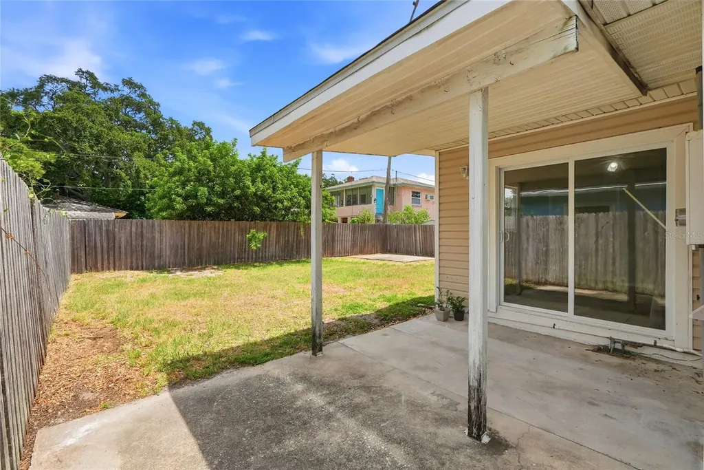 5405 10th Avenue S Gulfport FL 33707