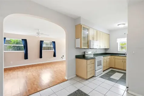 5405 10th Avenue S Gulfport FL 33707