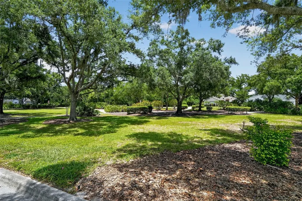 11226 Primrose Circle Bradenton FL 34202
