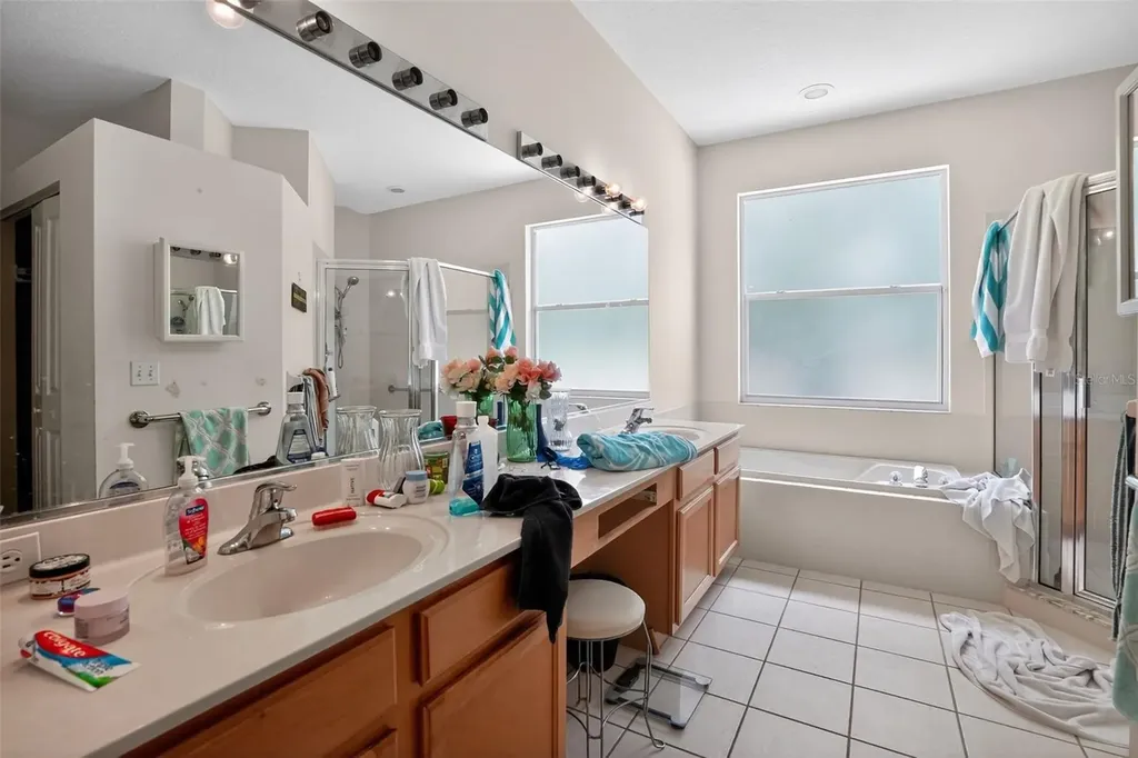 11226 Primrose Circle Bradenton FL 34202