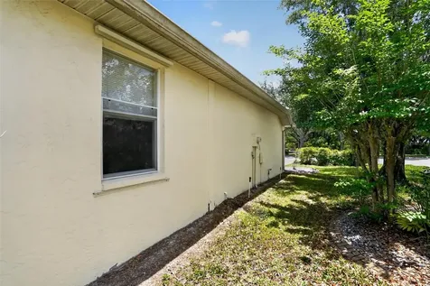 11226 Primrose Circle Bradenton FL 34202