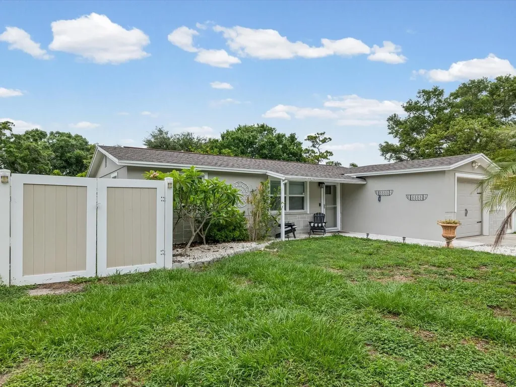 10225 128th Terrace Largo FL 33773