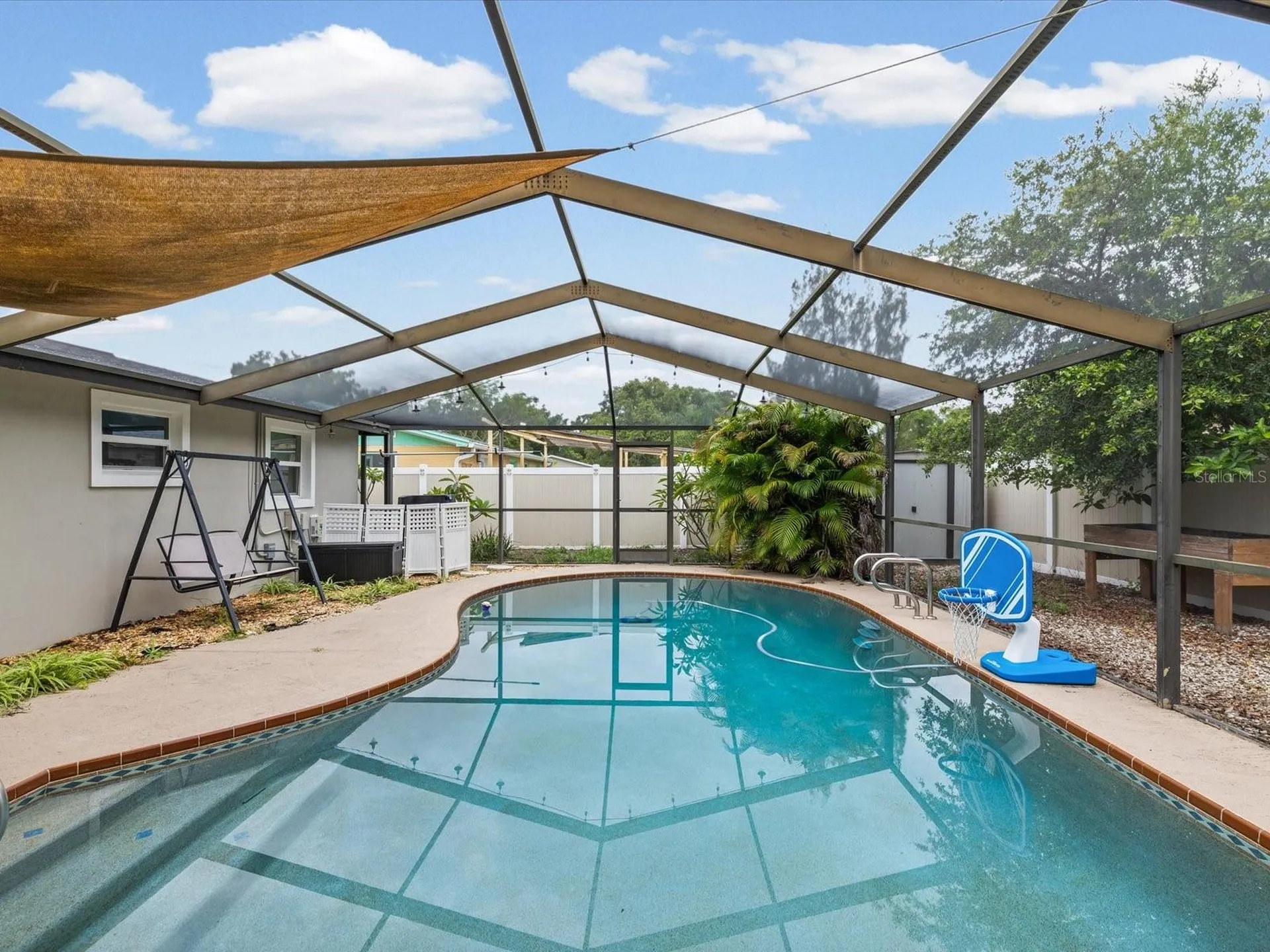 10225 128th Terrace Largo FL 33773