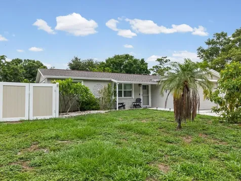 10225 128th Terrace Largo FL 33773