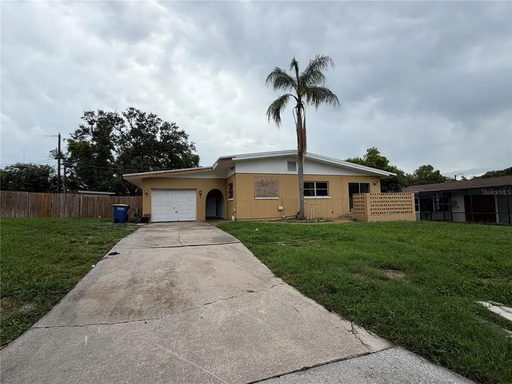 1330 Emily Court Clearwater FL 33756