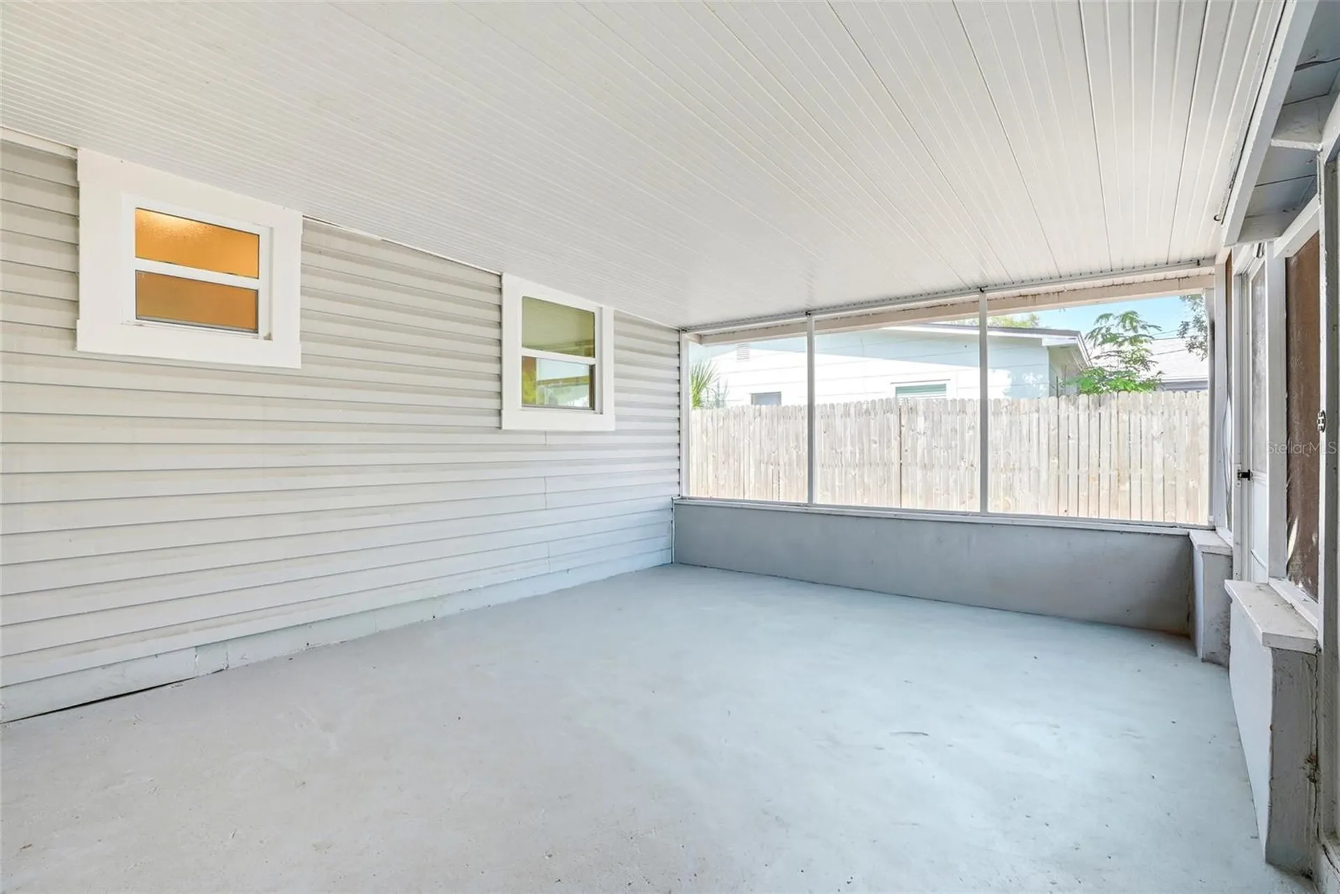 2444 32nd Avenue N St Petersburg FL 33713