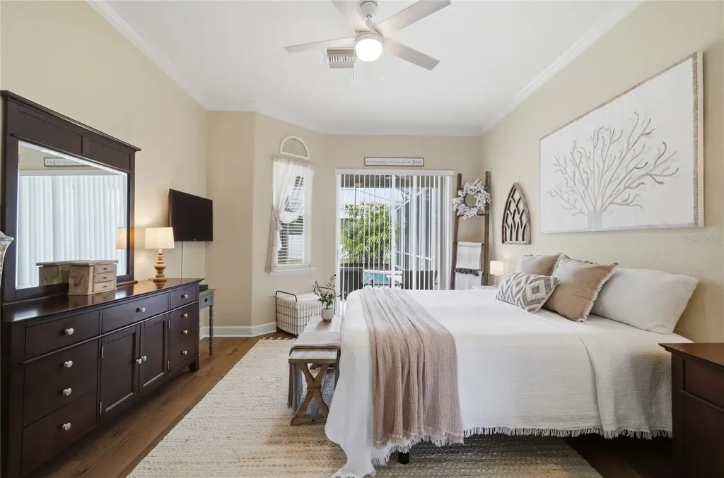335 Ruby Lake Loop Winter Haven FL 33884