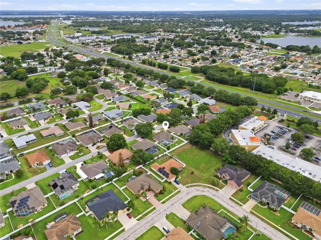 335 Ruby Lake Loop Winter Haven FL 33884