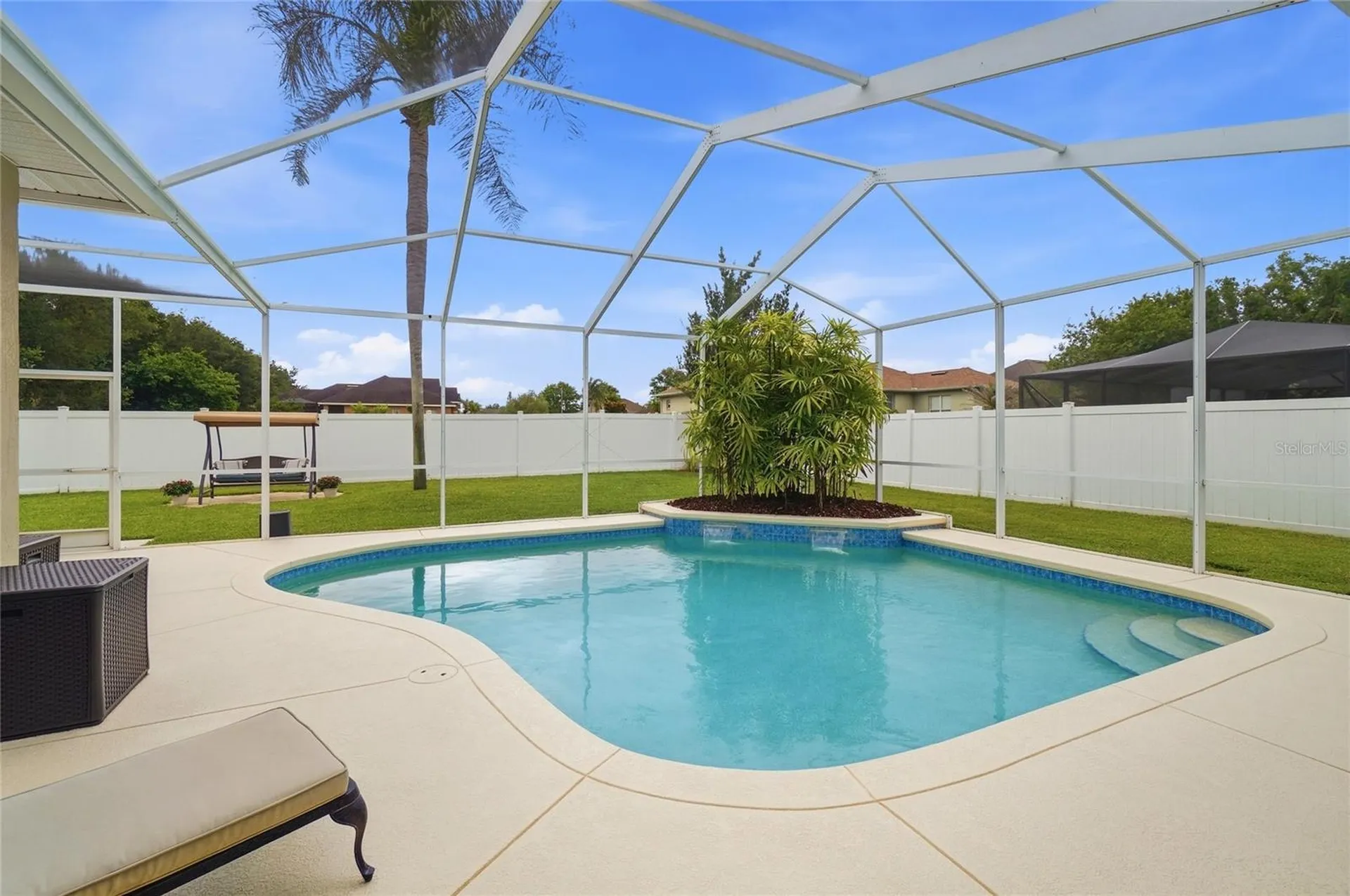 335 Ruby Lake Loop Winter Haven FL 33884
